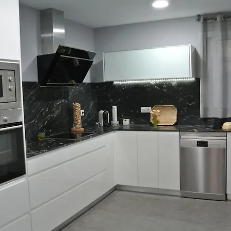 Raco De La Mar Faro de Cullera